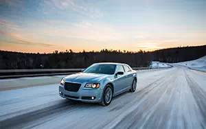 Cars wallpapers Chrysler 300 Glacier - 2013