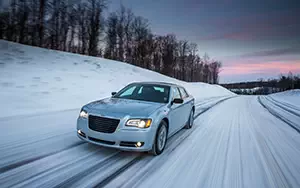 Cars wallpapers Chrysler 300 Glacier - 2013