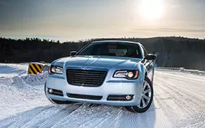 Cars wallpapers Chrysler 300 Glacier - 2013