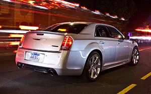 Cars wallpapers Chrysler 300 SRT8 - 2013