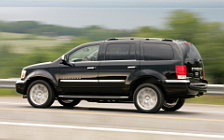 Cars wallpapers Chrysler Aspen - 2007