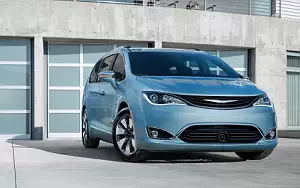 Cars wallpapers Chrysler Pacifica Hybrid - 2016