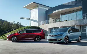 Cars wallpapers Chrysler Pacifica Hybrid - 2016