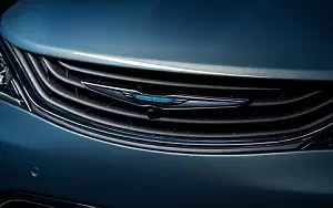 Cars wallpapers Chrysler Pacifica Hybrid - 2016
