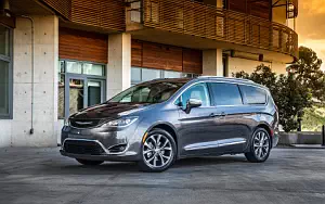 Cars wallpapers Chrysler Pacifica Limited - 2016