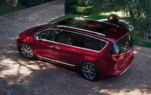 Cars wallpapers Chrysler Pacifica Limited - 2016