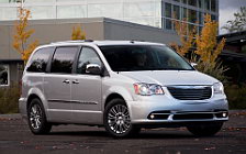 Cars wallpapers Chrysler Town & Country - 2011