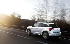 Cars wallpapers Citroen C4 AirCross - 2012