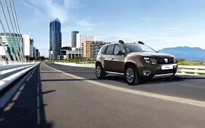 Cars wallpapers Dacia Duster Black Touch Black Shadow - 2016