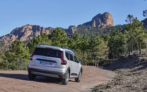 Cars wallpapers Dacia Jogger - 2022