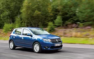 Cars wallpapers Dacia Sandero - 2012