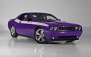 Cars wallpapers Dodge Challenger R/T Classic - 2013