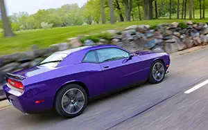 Cars wallpapers Dodge Challenger SRT - 2014