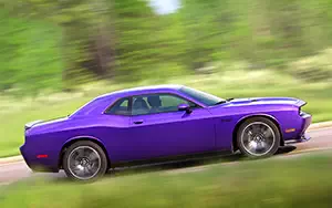 Cars wallpapers Dodge Challenger SRT - 2014