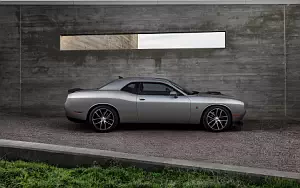 Cars wallpapers Dodge Challenger 392 HEMI Scat Pack Shaker - 2015