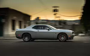 Cars wallpapers Dodge Challenger SRT 392 - 2015