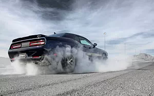 Cars wallpapers Dodge Challenger SRT 392 - 2015