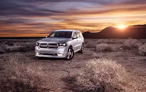 Cars wallpapers Dodge Durango R/T - 2012