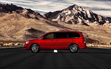 Cars wallpapers Dodge Grand Caravan R/T - 2011