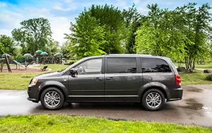 Cars wallpapers Dodge Grand Caravan SXT 30th Anniversary Edition - 2013