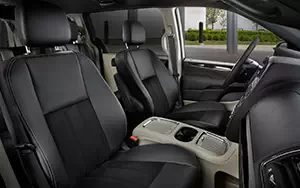 Cars wallpapers Dodge Grand Caravan SXT 30th Anniversary Edition - 2013