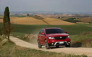 Cars wallpapers Fiat Freemont Cross - 2014