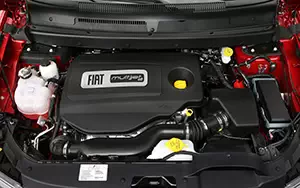 Cars wallpapers Fiat Freemont Cross - 2014
