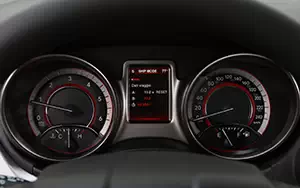 Cars wallpapers Fiat Freemont Cross - 2014