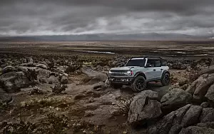 Cars wallpapers Ford Bronco 4-Door Badlands - 2020