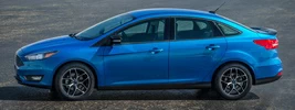 Ford Focus SE Sedan US-spec - 2014 - 2015