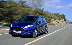 Cars wallpapers Ford Fiesta ST 3door - 2013