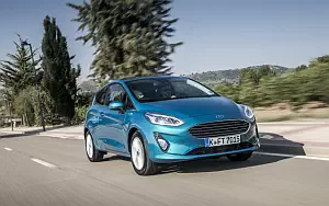 Cars wallpapers Ford Fiesta Titanium 3door - 2017