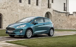 Cars wallpapers Ford Fiesta Titanium 3door - 2017