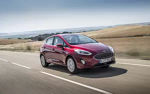 Cars wallpapers Ford Fiesta Titanium 5door - 2017