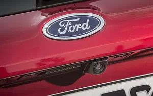 Cars wallpapers Ford Fiesta Titanium 5door - 2017