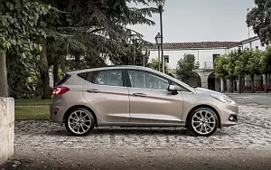 Cars wallpapers Ford Fiesta Vignale 5door - 2017