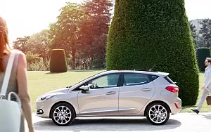 Cars wallpapers Ford Fiesta Vignale 5door - 2017