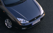 Cars wallpapers Ford Focus Hatchback 5door - 2001