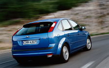 Cars wallpapers Ford Focus Hatchback 5door - 2004