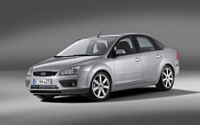 Cars wallpapers Ford Focus Sedan - 2004