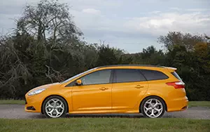 Cars wallpapers Ford Focus ST Wagon UK-spec - 2012