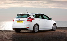 Cars wallpapers Ford Focus Zetec S UK - 2012