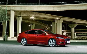 Cars wallpapers Ford Mondeo Hatchback - 2014