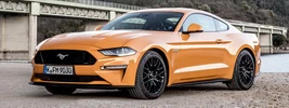 Ford Mustang GT Fastback (Orange Fury) EU-spec - 2017