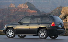 GMC Envoy Denali - 2007