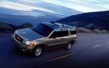 GMC Envoy XUV - 2004