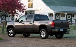 Cars wallpapers GMC Sierra 2500 HD SLE Z71 Crew Cab - 2011