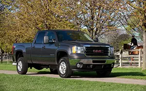 Cars wallpapers GMC Sierra 2500 HD SLE Z71 Crew Cab - 2011