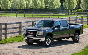 Cars wallpapers GMC Sierra 2500 HD SLE Z71 Crew Cab - 2011