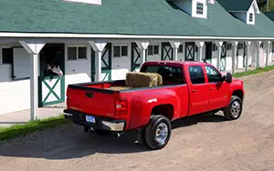 Cars wallpapers GMC Sierra 3500 HD SLT Crew Cab - 2011